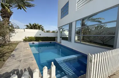 Apartment - 4 Bedrooms - 5 Bathrooms for rent in Saar - Northern Governorate