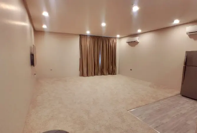 57433225 - Property Image 2