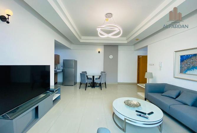 994382 - Property Main Image