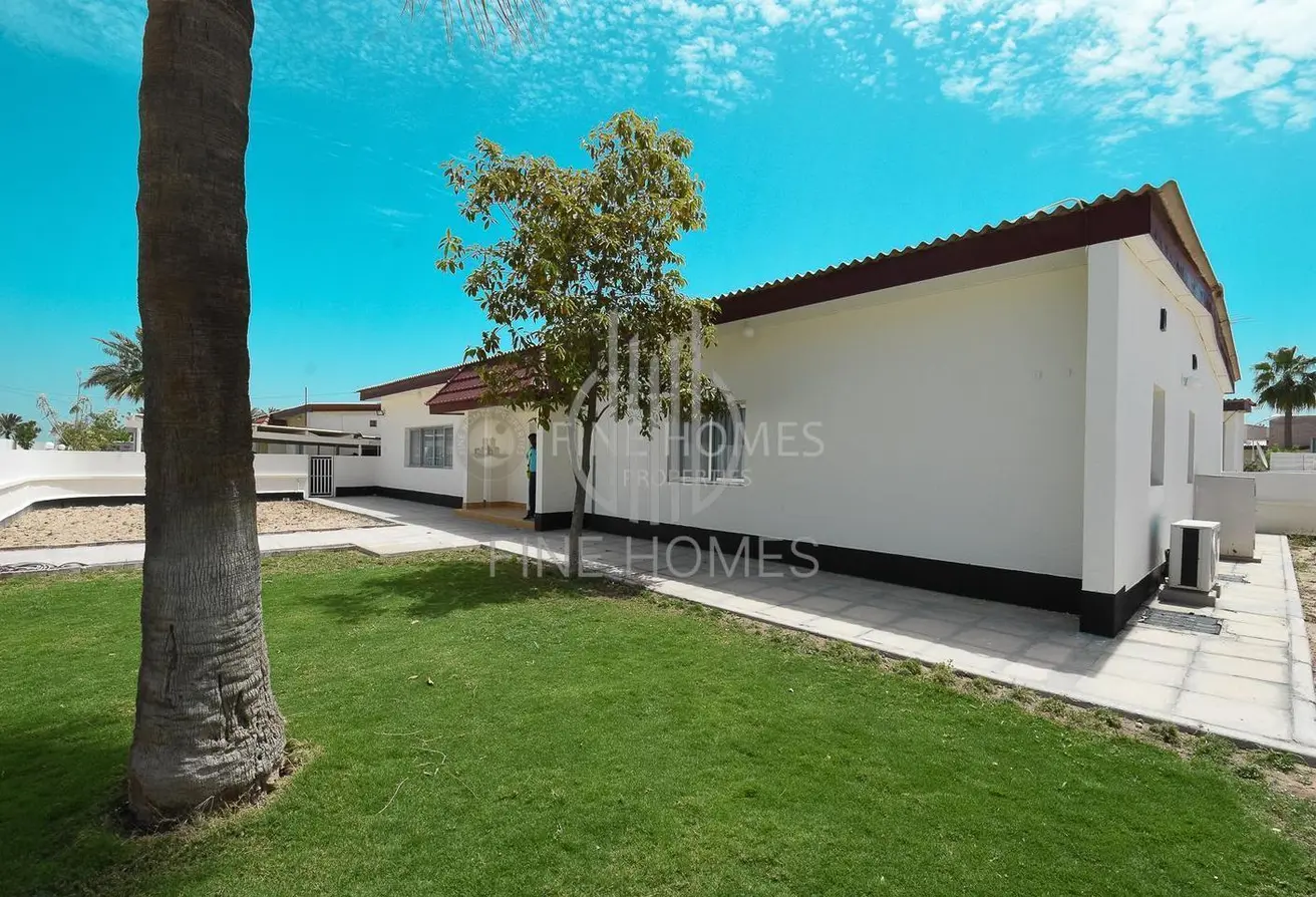 56423645 - Property Main Image