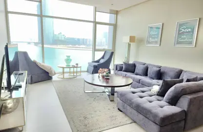 Apartment - 2 Bedrooms - 2 Bathrooms for rent in Reef Island - Capital Governorate