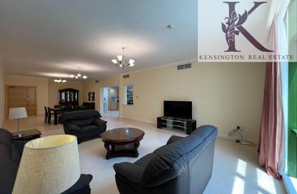 Apartment - 2 Bedrooms - 3 Bathrooms for rent in Seef - Capital Governorate