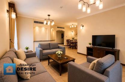 Apartment - 2 Bedrooms - 3 Bathrooms for rent in Sanabis - Manama - Capital Governorate Apartment - 2 Bedrooms - 3 Bathrooms for rent in Sanabis - Manama - Capital Governorate