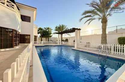 Villa - 4 Bedrooms - 7+ Bathrooms for rent in Janabiya - Northern Governorate