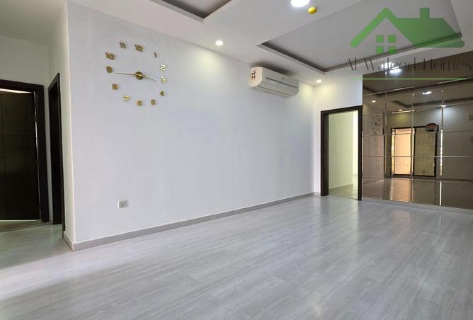 998729 - Property Main Image