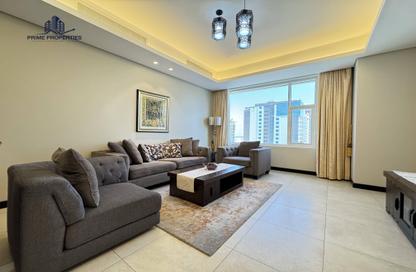 Apartment - 2 Bedrooms - 4 Bathrooms for rent in Al Juffair - Capital Governorate
