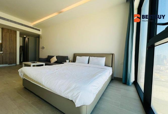 2OXXgghZmSW - Property Image 2