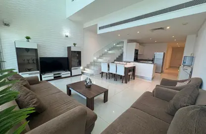 Apartment - 3 Bedrooms - 4 Bathrooms for rent in Al Juffair - Capital Governorate