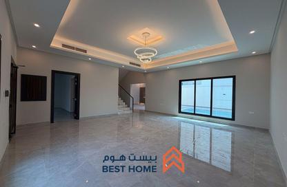Villa - 4 - 6 for sale in Tubli - Central Governorate
