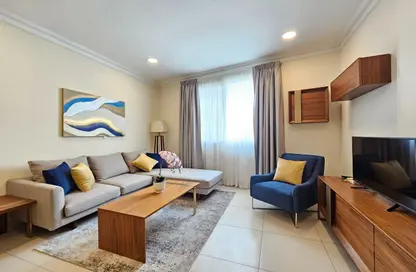 Apartment - 2 Bedrooms - 2 Bathrooms for rent in Adliya - Manama - Capital Governorate