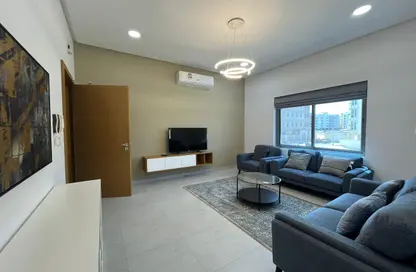 Apartment - 2 Bedrooms - 2 Bathrooms for rent in Janabiya - Northern Governorate