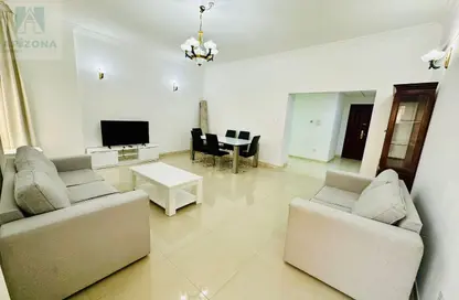 Apartment - 2 Bedrooms - 2 Bathrooms for rent in Al Juffair - Capital Governorate