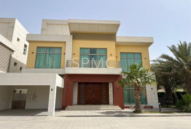 53710821 - Property Main Image