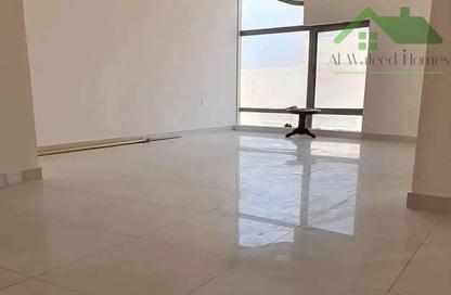 Apartment - 3 Bedrooms - 3 Bathrooms for rent in Busaiteen - Muharraq Governorate Apartment - 3 Bedrooms - 3 Bathrooms for rent in Busaiteen - Muharraq Governorate