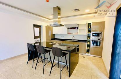 Villa - 4 Bedrooms - 5 Bathrooms for rent in Saar - Northern Governorate