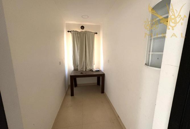 983153 - Property Image 3