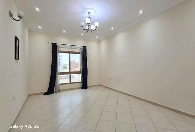 55862189 - Property Image 3