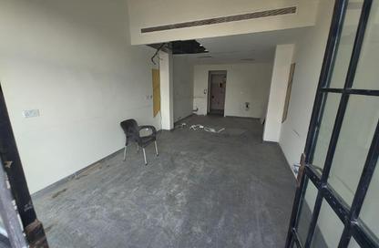 Shop - Studio - 1 Bathroom for rent in Jurdab - Central Governorate