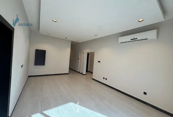 56038283 - Property Image 2