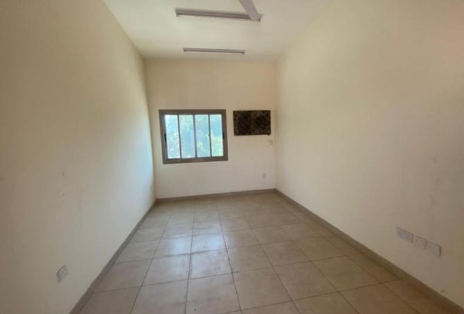 986701 - Property Image 2