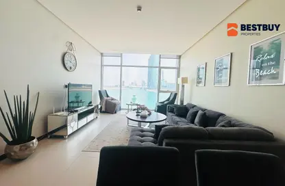 Apartment - 2 Bedrooms - 3 Bathrooms for rent in Reef Island - Capital Governorate