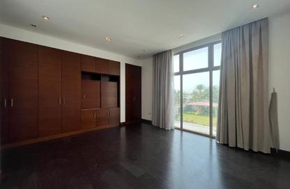 Villa - 4 Bedrooms - 5 Bathrooms for rent in Janabiya - Northern Governorate