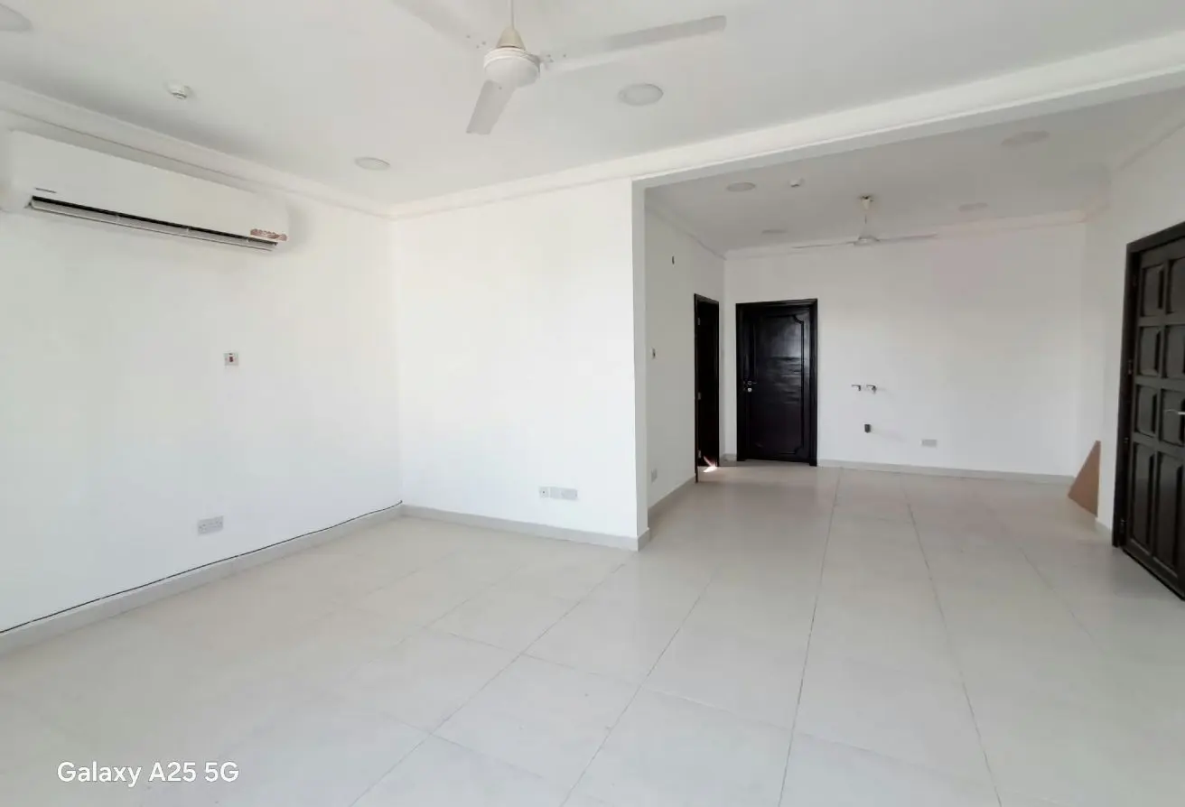 58082725 - Property Main Image