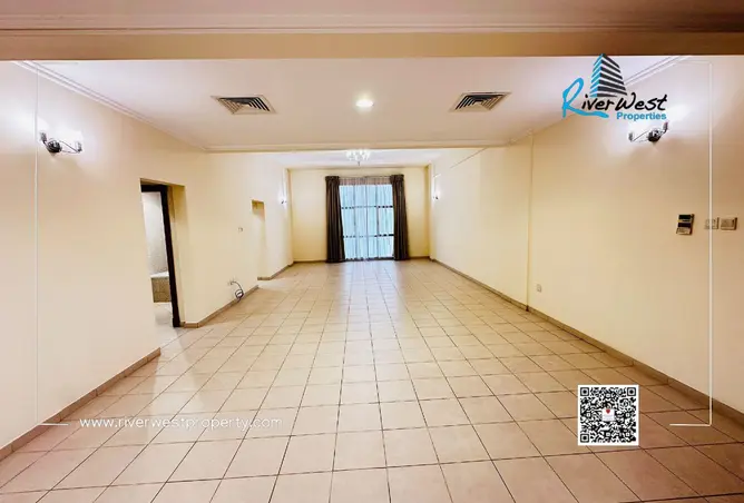 57668749 - Property Image 2