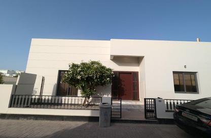 Villa - 3 Bedrooms - 3 Bathrooms for rent in Janabiya - Northern Governorate