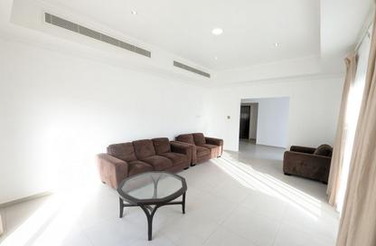 Villa - 3 Bedrooms - 3 Bathrooms for rent in Janabiya - Northern Governorate