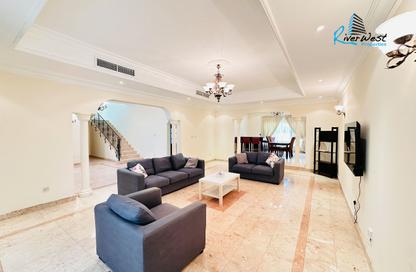 Villa - 3 Bedrooms - 4 Bathrooms for rent in Sanabis - Manama - Capital Governorate Villa - 3 Bedrooms - 4 Bathrooms for rent in Sanabis - Manama - Capital Governorate