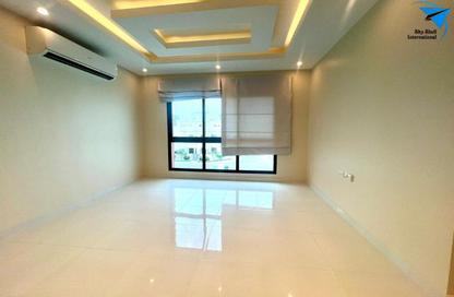 Apartment - 2 Bedrooms - 3 Bathrooms for rent in Saar - Northern Governorate