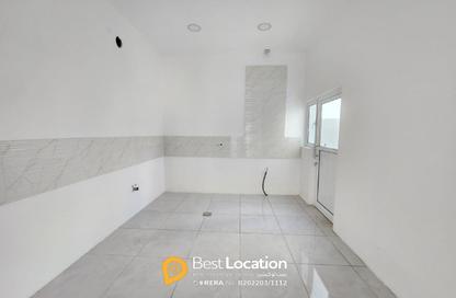 Villa - 4 Bedrooms - 5 Bathrooms for sale in Karzakkan - Northern Governorate