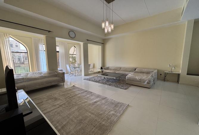 995718 - Property Main Image