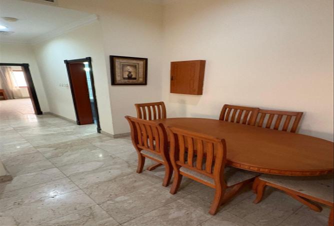 997148 - Property Image 2