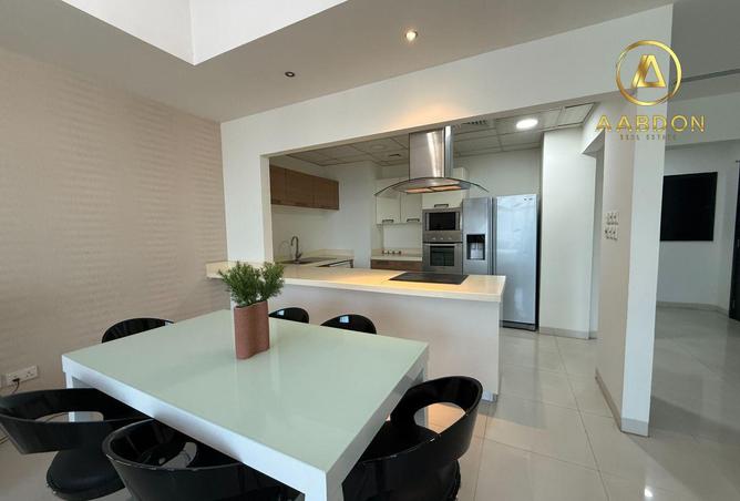 994572 - Property Image 2