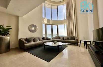 Duplex - 1 Bedroom - 2 Bathrooms for rent in Al Juffair - Capital Governorate
