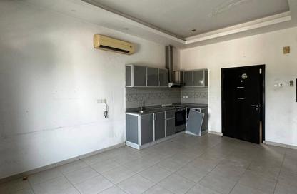 Apartment - 1 - 1 for rent in Gufool - Manama - Capital Governorate
