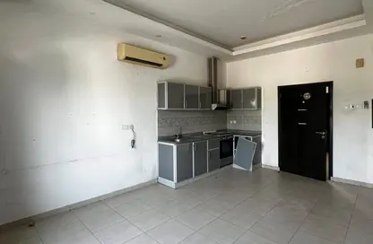 Apartment - 1 Bedroom - 1 Bathroom for rent in Gufool - Manama - Capital Governorate