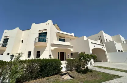 Villa - 3 Bedrooms - 4 Bathrooms for rent in Riffa Views - Riffa - Southern Governorate