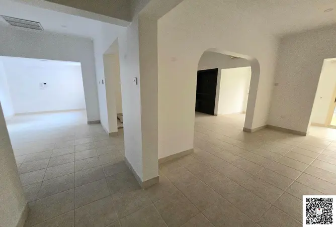 57208205 - Property Image 3