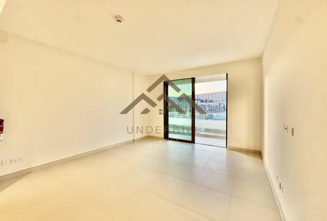 1000989 - Property Image 3