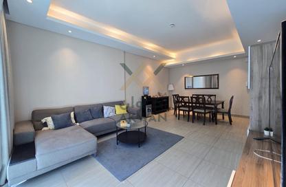 Apartment - 3 Bedrooms - 3 Bathrooms for rent in Al Juffair - Capital Governorate