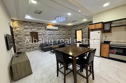 Apartment - 2 Bedrooms - 2 Bathrooms for rent in Karbabad - Manama - Capital Governorate Apartment - 2 Bedrooms - 2 Bathrooms for rent in Karbabad - Manama - Capital Governorate