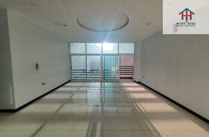 Apartment - 3 Bedrooms - 3 Bathrooms for rent in Hidd - Muharraq Governorate