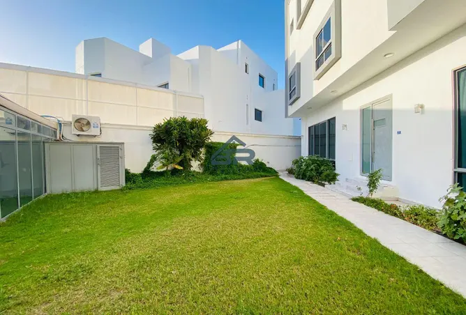 52274932 - Property Image 2