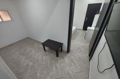 Apartment - 1 - 1 for rent in Exhibition Road - Hoora - Capital Governorate