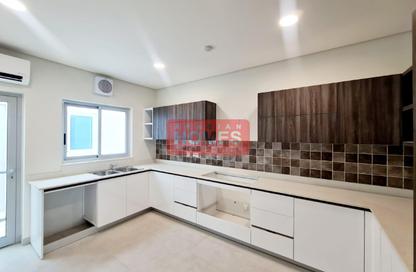 Villa - 4 Bedrooms - 5 Bathrooms for rent in Hamala - Northern Governorate
