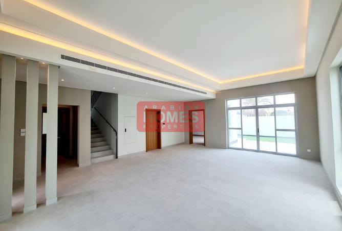 52382869 - Property Image 2