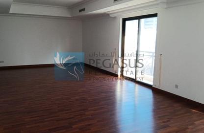 Apartment - 4 Bedrooms - 4 Bathrooms for rent in Um Al Hasam - Manama - Capital Governorate
